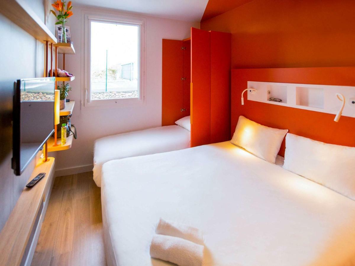 Ibis Budget Cherbourg - La Glacerie Exterior foto